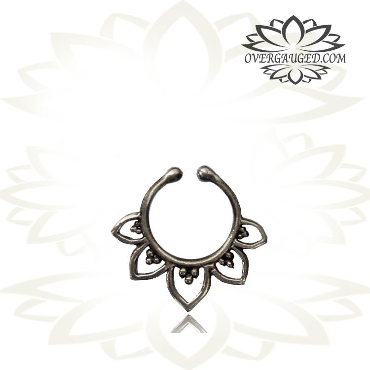 Single Tribal White Brass Ornate Fake Septum Ring,  Tribal Brass Septum Ring, Non Piercing Septum Jewelry, Ring diameter 9mm.
