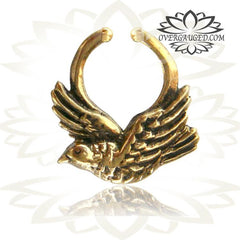 Single Antiqued Brass Septum Ring, Flying Swallow Fake Septum Ring, Non Piercing, Ring Diameter 9mm, Faux Brass Septum Ring.