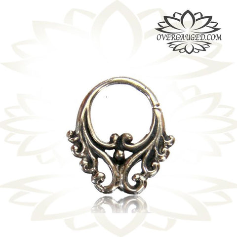 Single Ornate Brass Septum Ring in 16g,  Antiqued Tribal Brass Septum Ring, Onyx Stone Nose Piercing, Brass Body Jewelry, Ring 9mm.