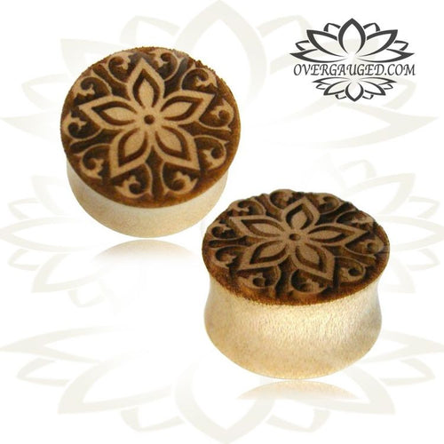 Pair of Organic Wood Gauges, Wood Plugs, Double Flare Wood Plugs, Blonde Crocodile Wood Engraved Mandala Flower Engraving, Organic Body Jewelry.