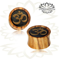 Pair of Concave Organic Plugs, Olive Wood Plugs, Double Flared Wood Plugs, Om Symbol Inlay and Engraving on Buffalo Horn, Wood Ear Gauges, Organic Body Jewelry.